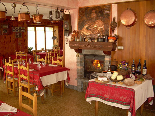 Hotel Ristorante Paramont Baulen Exteriör bild